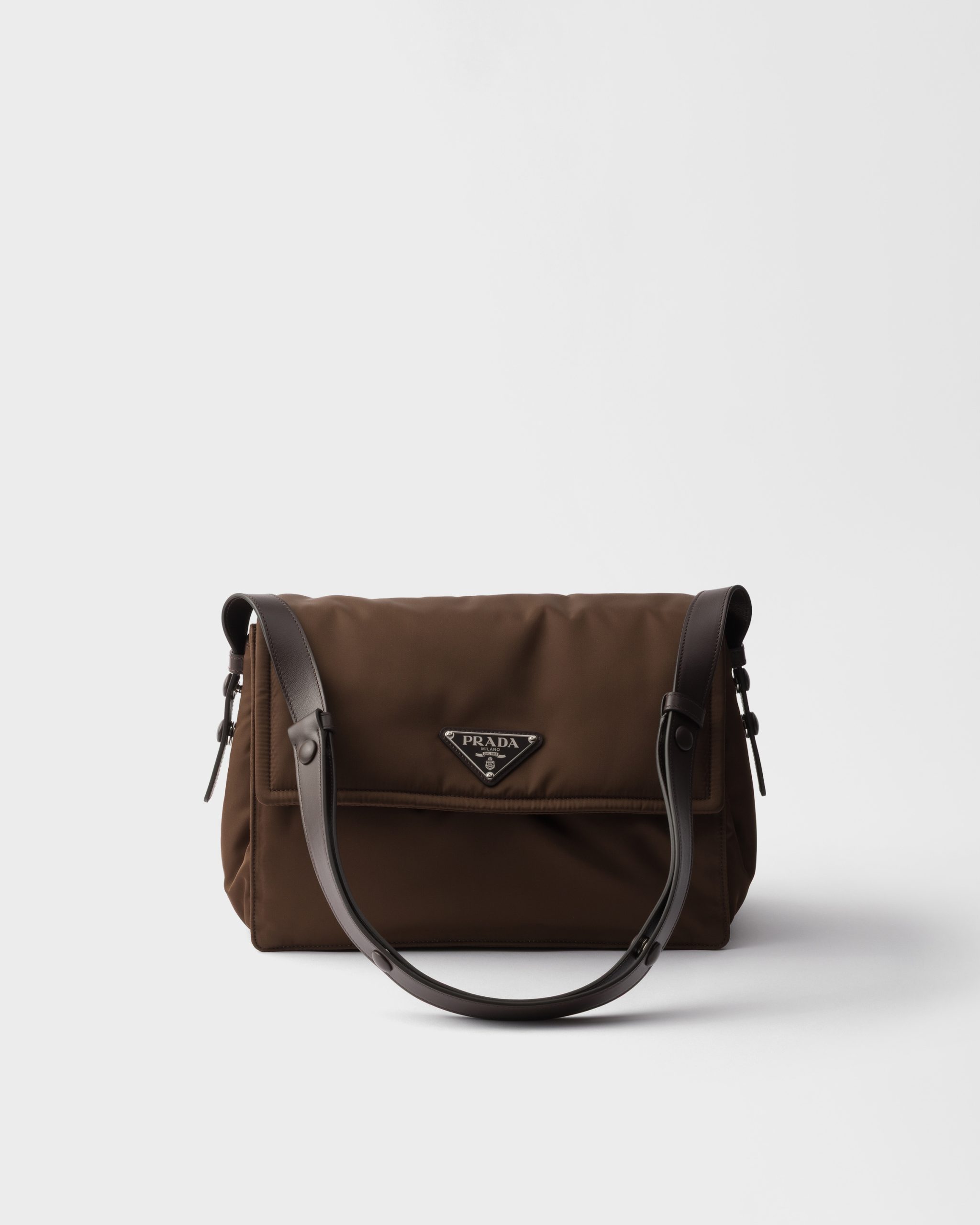 Prada Traveller medium padded Re-Nylon bag - Image 1